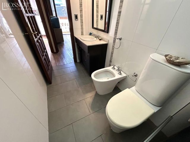 place photo 64