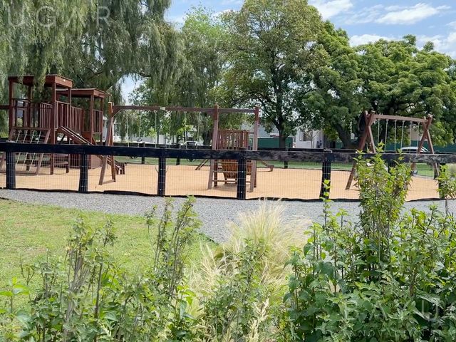 place photo 32