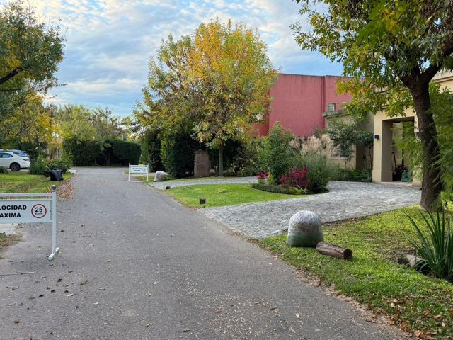 place photo 48