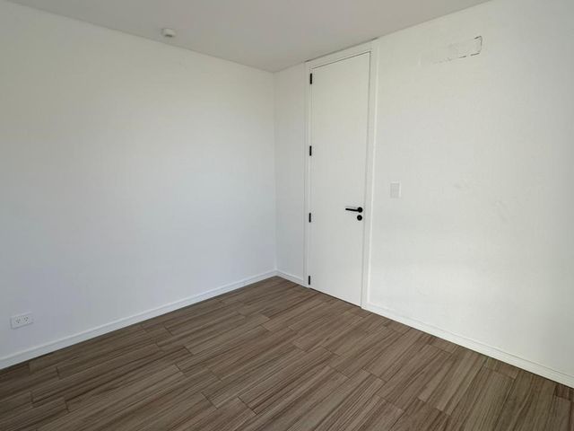 place photo 66