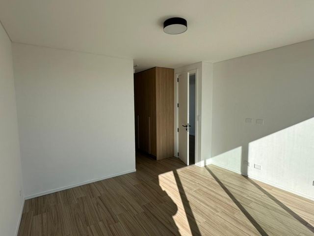 place photo 54
