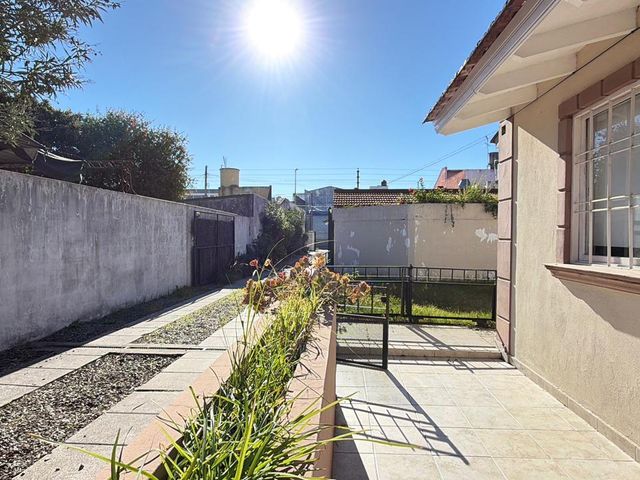 place photo 56