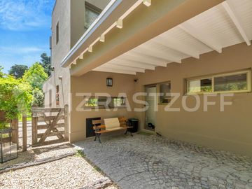 place photo 34