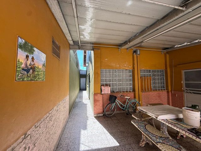 place photo 36