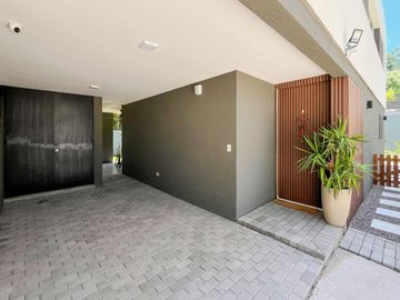 place photo 36