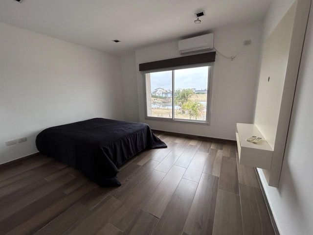 place photo 48