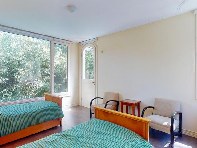 place photo 51