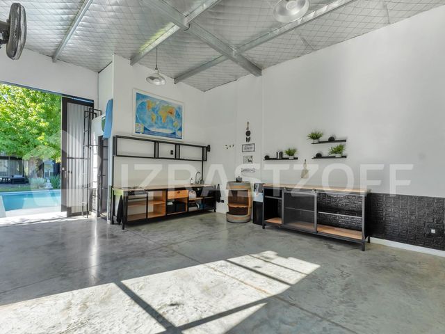 place photo 29