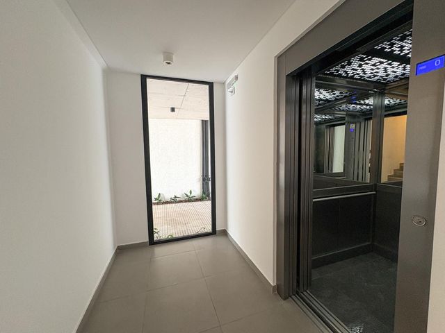 place photo 54
