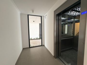 place photo 54