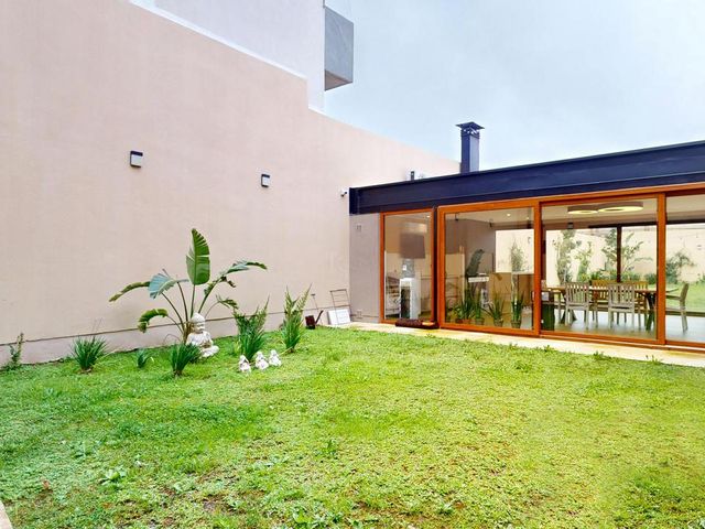 place photo 59
