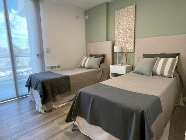 place photo 48
