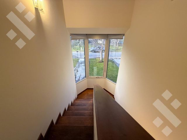 place photo 51