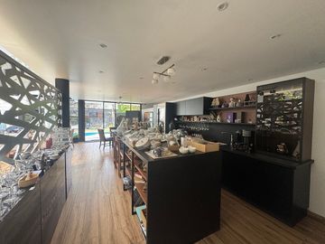 place photo 23