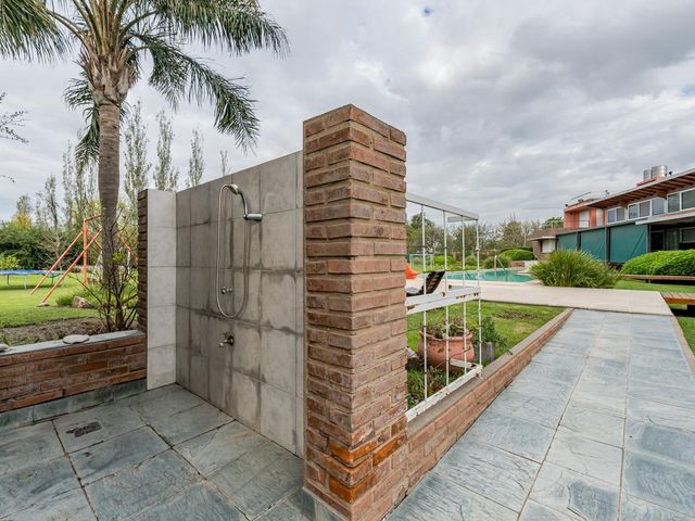 place photo 45