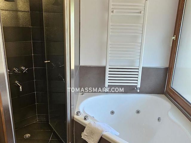 place photo 61