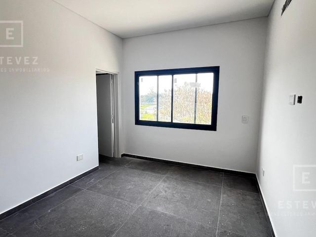 place photo 60