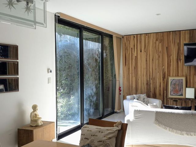 place photo 48