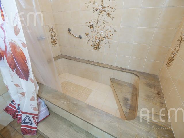 place photo 44