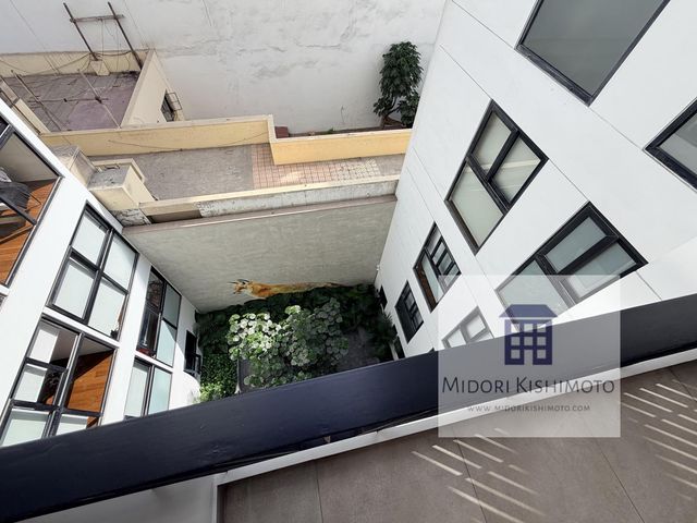 place photo 94