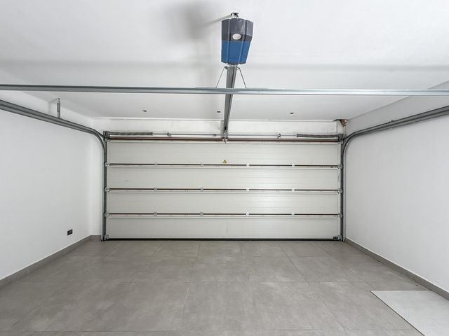 place photo 65