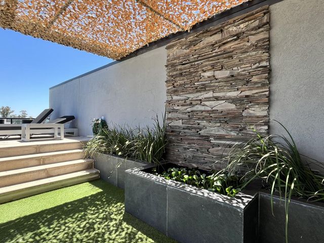 place photo 44