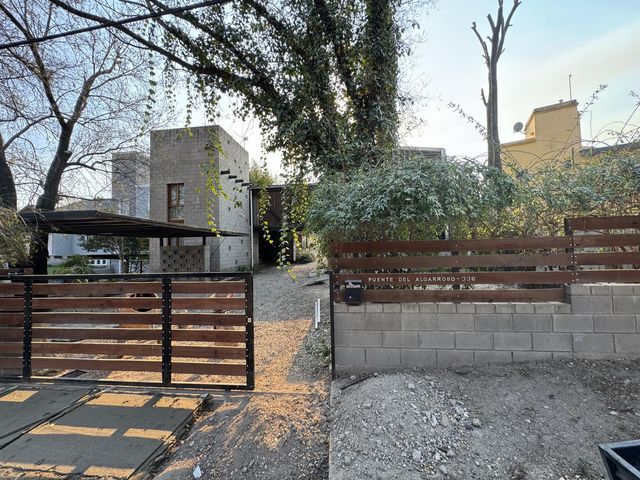 place photo 153