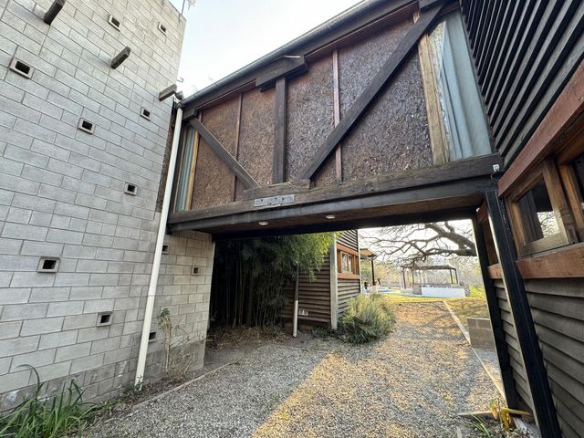place photo 70