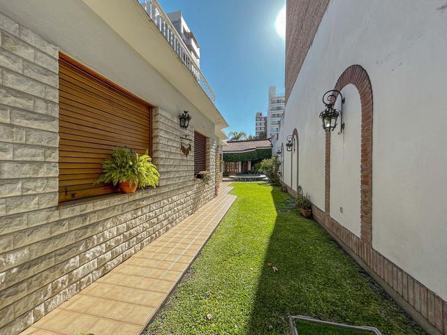 place photo 47