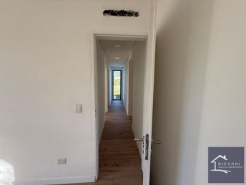 place photo 52