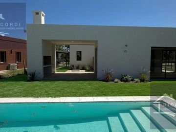 place photo 49