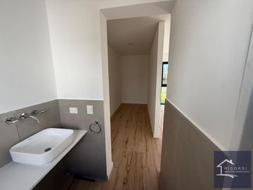 place photo 51