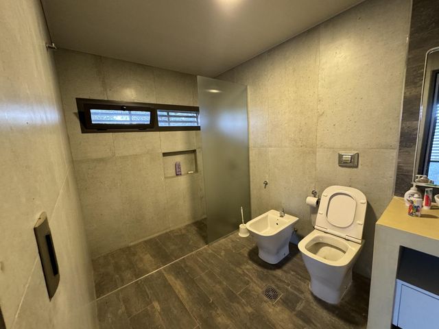 place photo 62