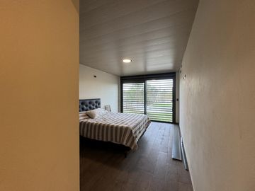 place photo 66
