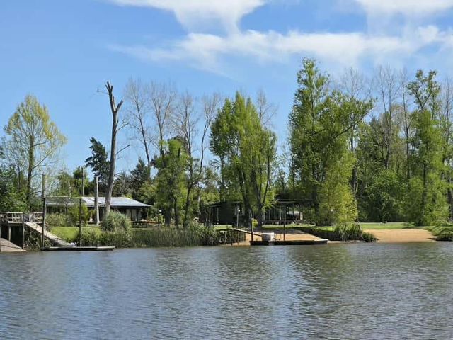 place photo 62