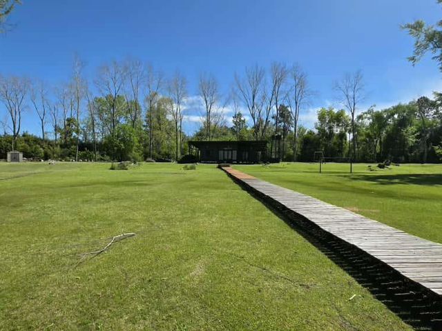 place photo 53