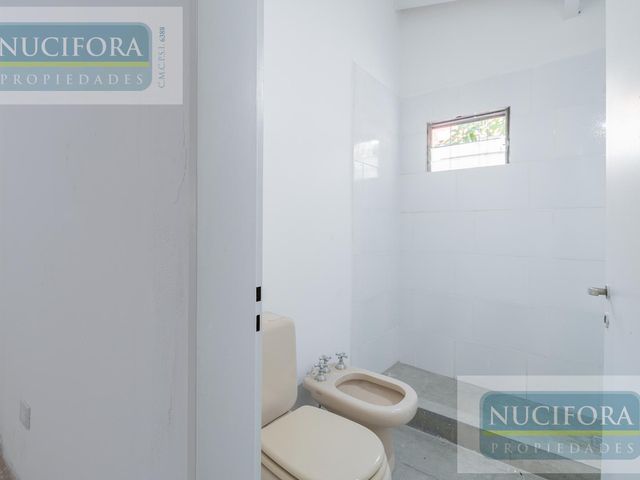 place photo 64