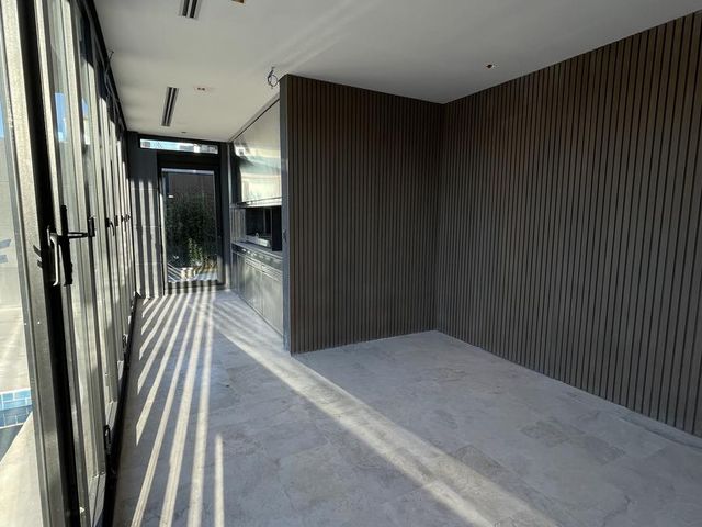 place photo 73