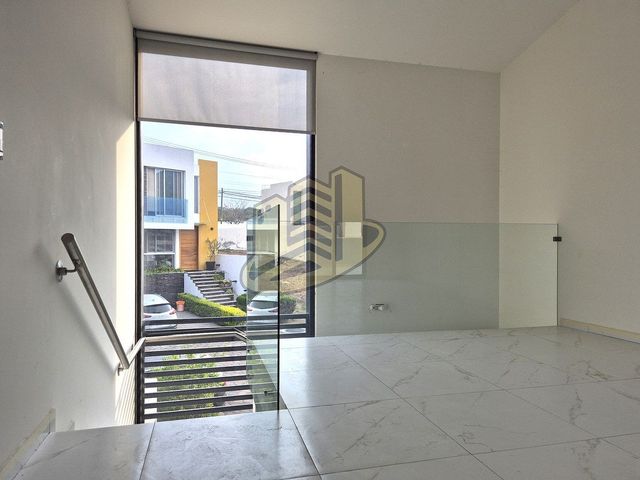place photo 47