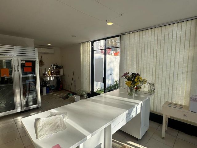 place photo 54