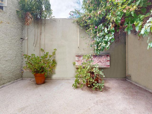 place photo 56