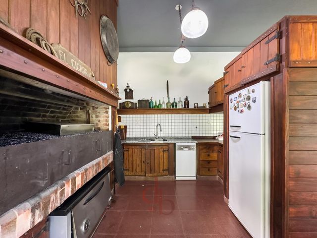 place photo 52