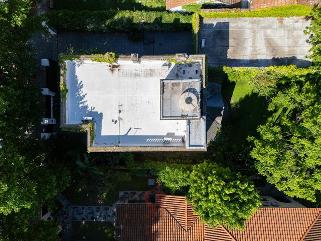 place photo 66