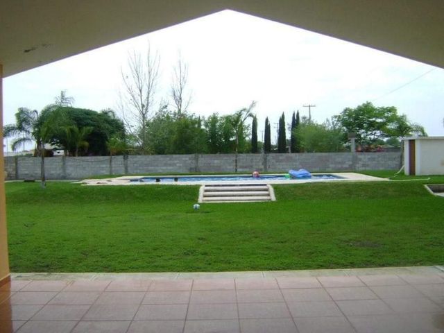 place photo 11