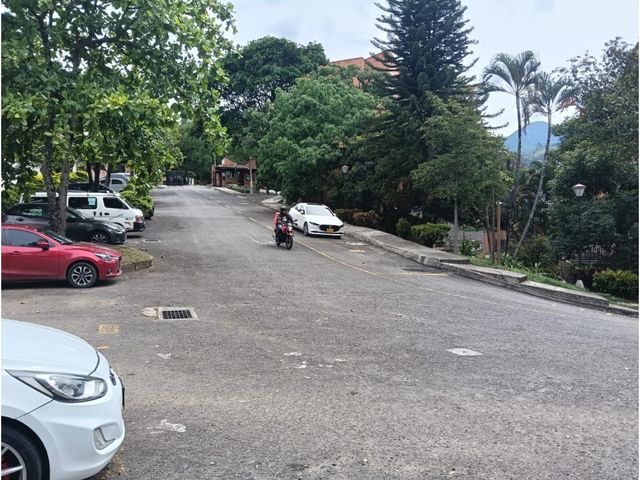 place photo 25