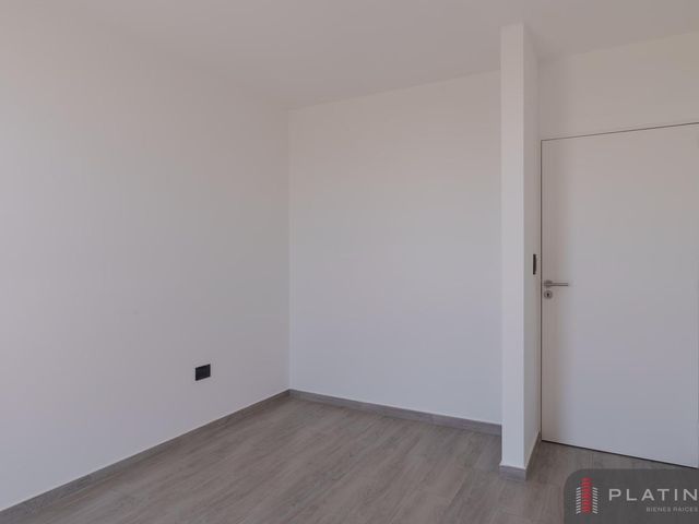 place photo 48