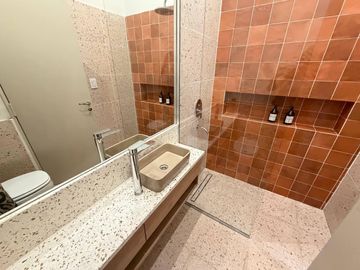 place photo 47