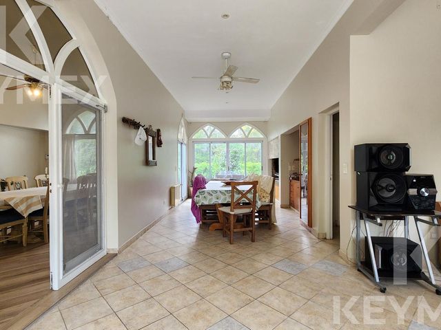 place photo 48