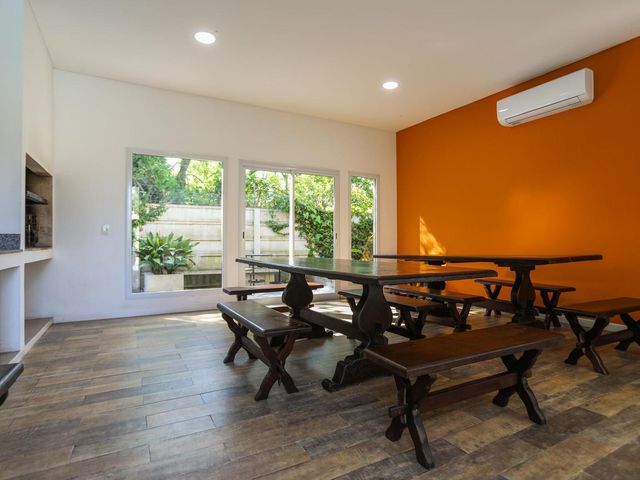 place photo 49