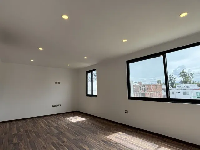 place photo 39